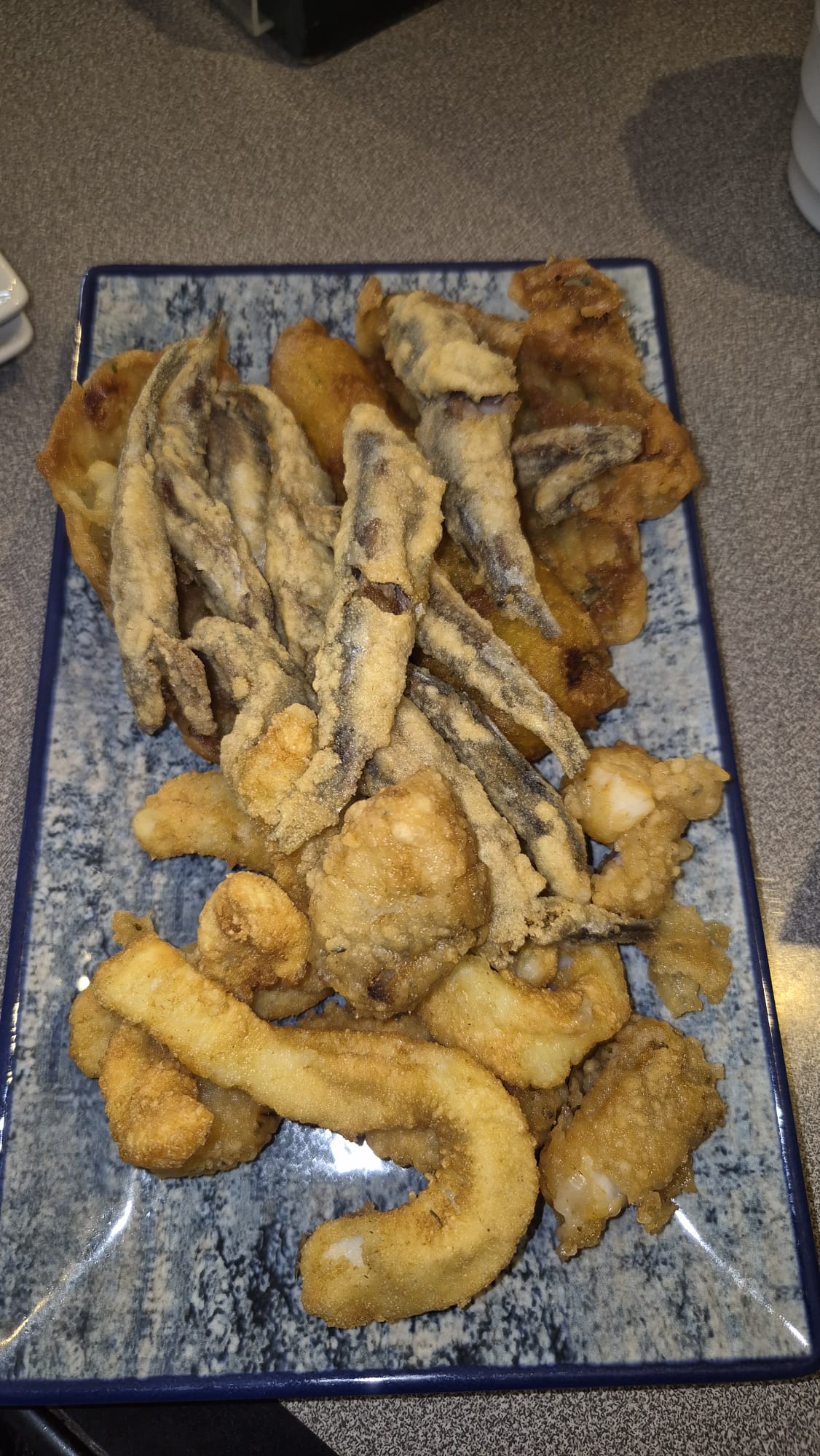 Boquerones fritos andaluces El Madroño